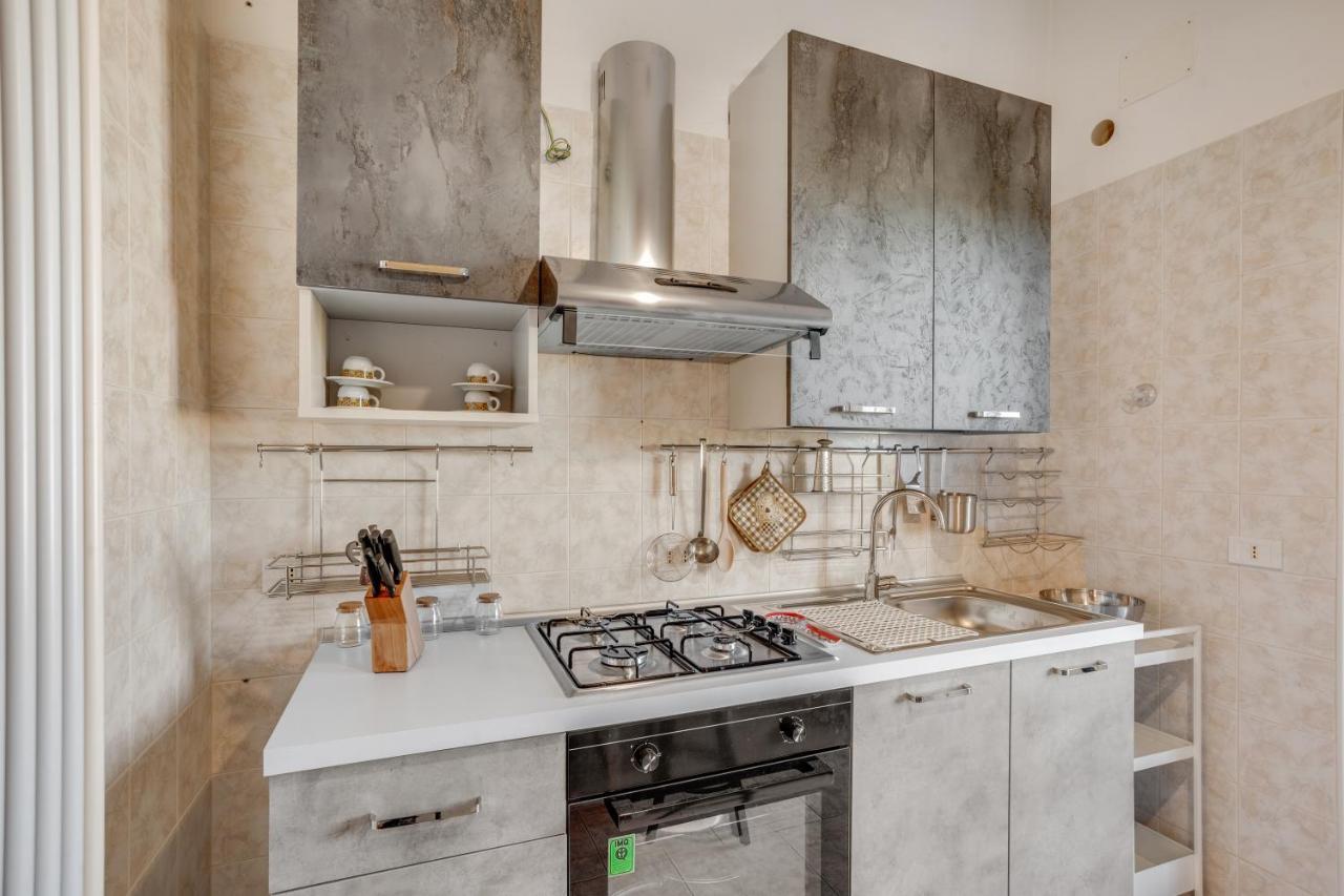 Rosamare Elegant Apartment โปลีญาโนอามาเร ภายนอก รูปภาพ
