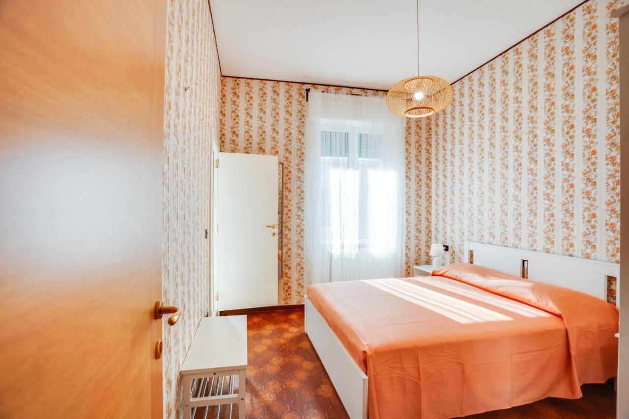 Rosamare Elegant Apartment โปลีญาโนอามาเร ภายนอก รูปภาพ