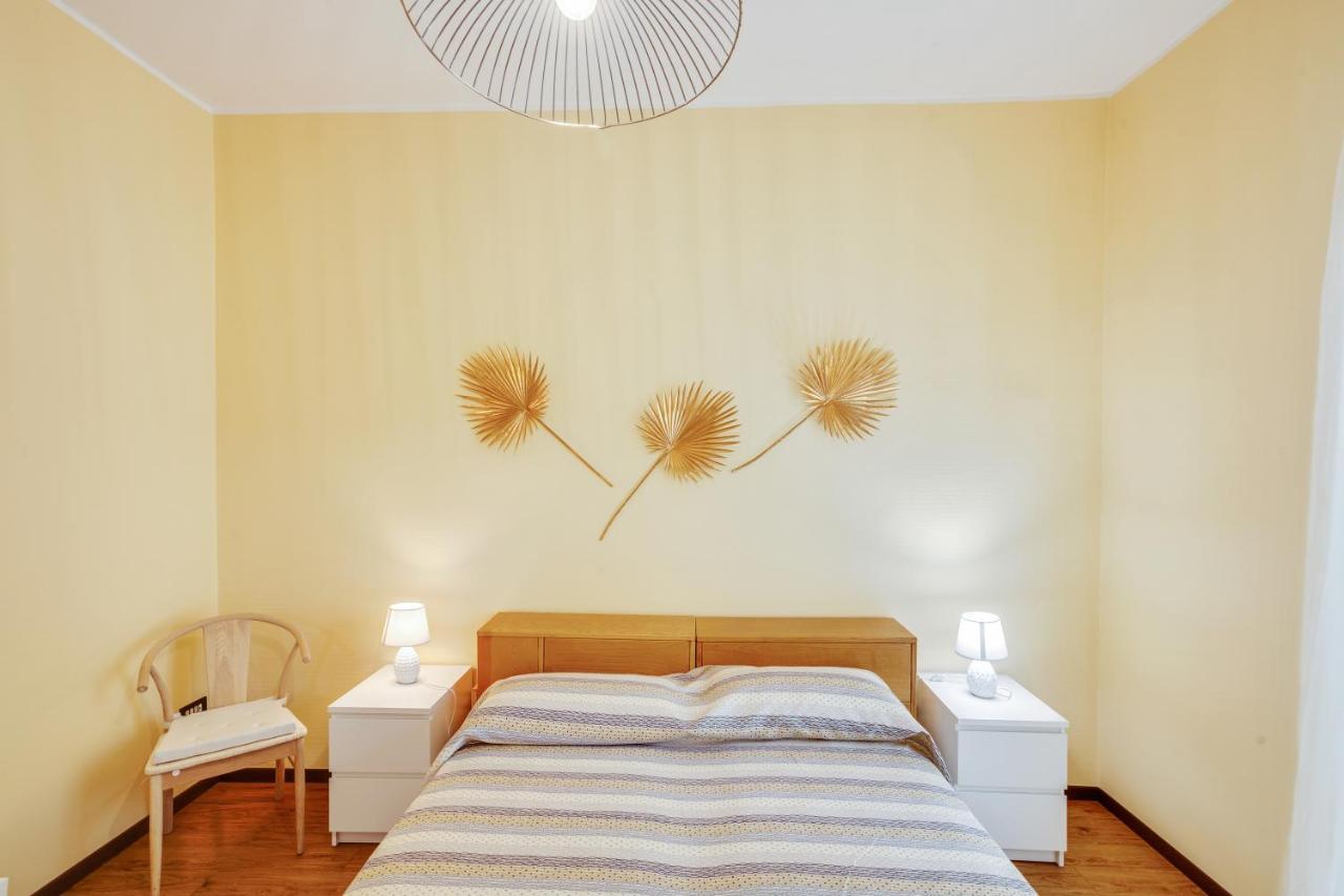 Rosamare Elegant Apartment โปลีญาโนอามาเร ภายนอก รูปภาพ