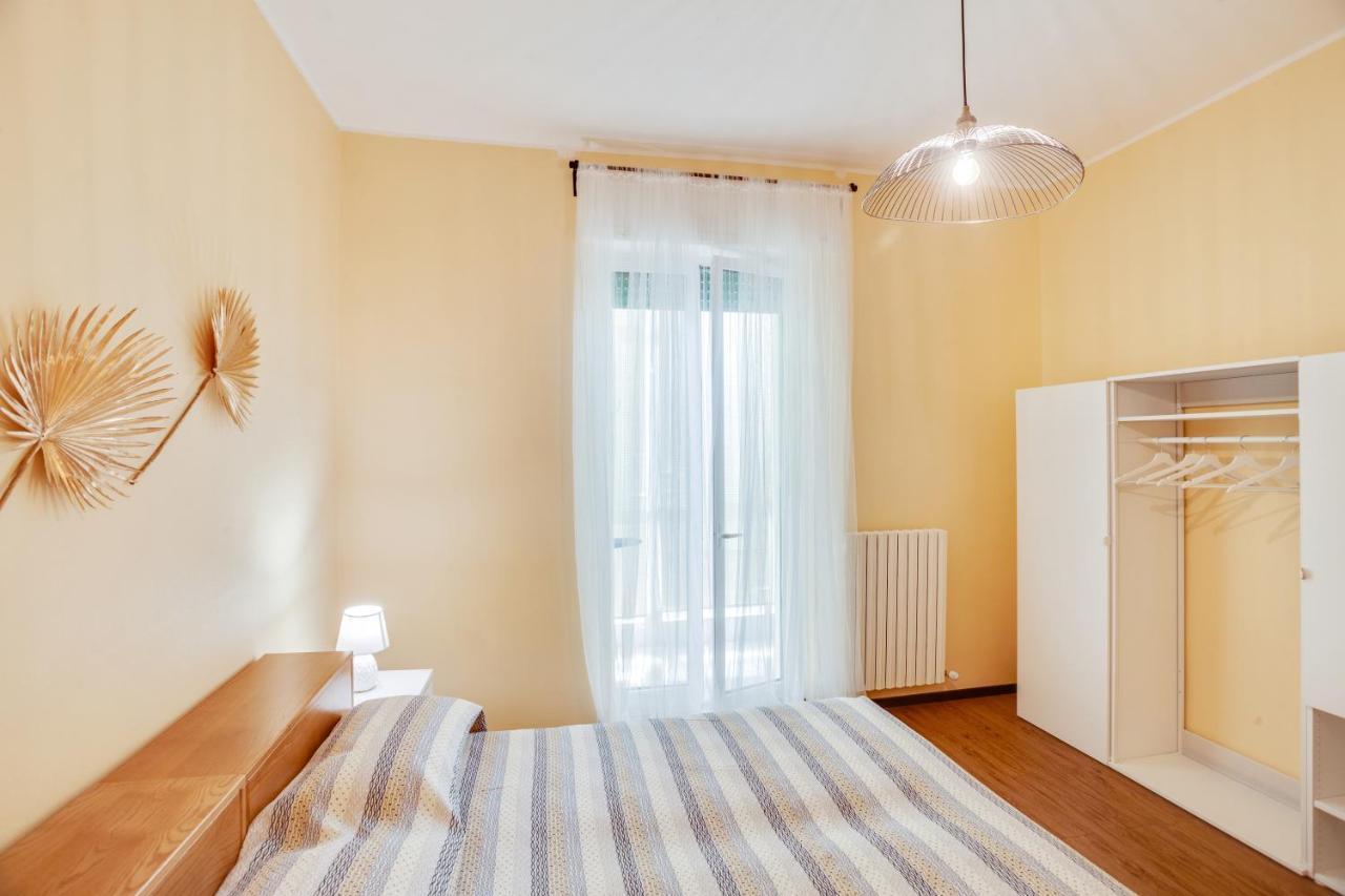 Rosamare Elegant Apartment โปลีญาโนอามาเร ภายนอก รูปภาพ
