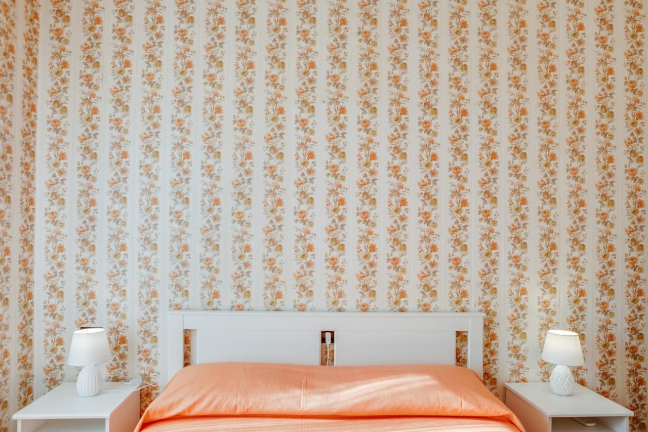 Rosamare Elegant Apartment โปลีญาโนอามาเร ภายนอก รูปภาพ
