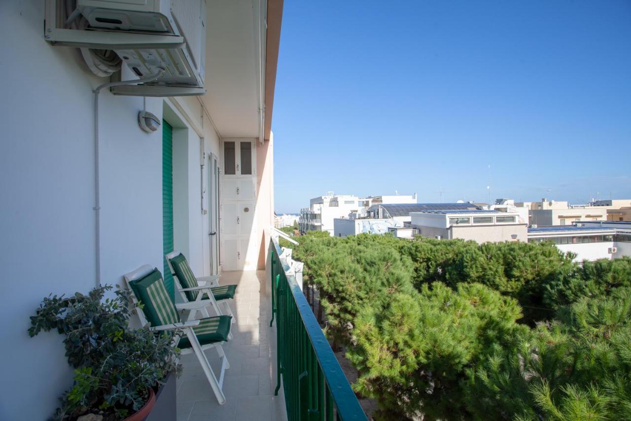 Rosamare Elegant Apartment โปลีญาโนอามาเร ภายนอก รูปภาพ