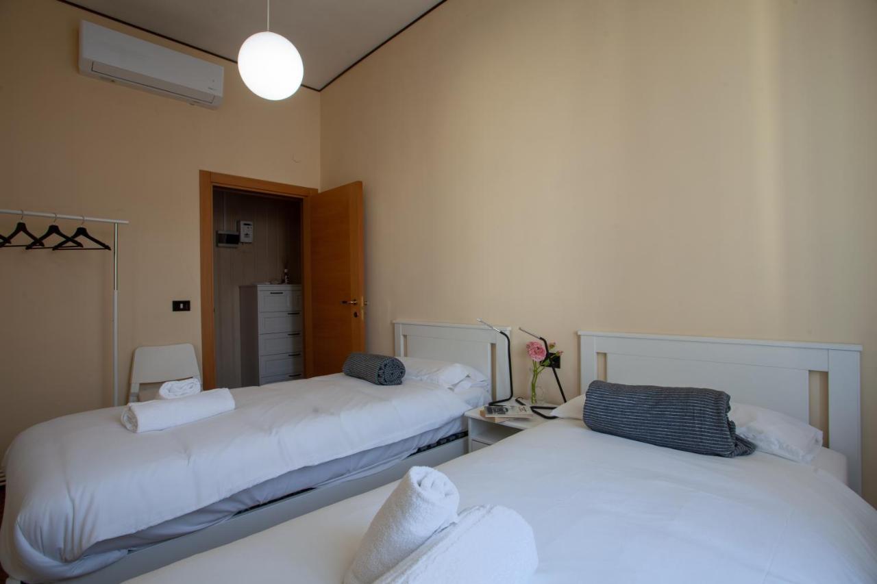 Rosamare Elegant Apartment โปลีญาโนอามาเร ภายนอก รูปภาพ